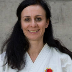 Karin Lüscher, Sozialpädagogin HFS, Karate-Lehrerin der Kampfsportschule Aarau - karin-Luescher-q
