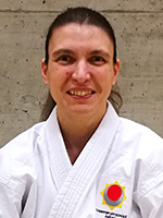 Tania Loureiro aus Obergösgen - Kampfsportschule Aarau. Karate Qi Gong Tai Chi Yoga Meditation