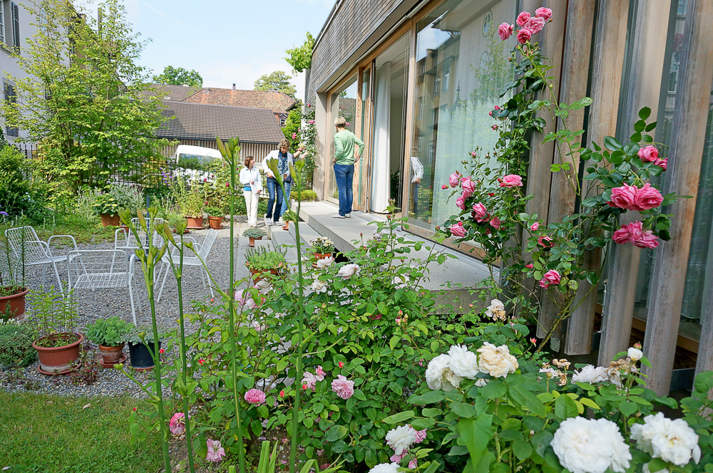 Kurszentrum Aarau Aussenansicht mit Garten