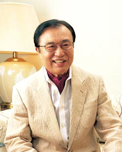Dr. Hiromi Shinya