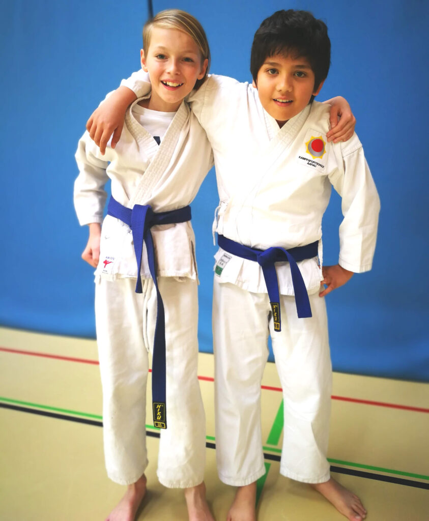 Karate Paul aus Niedergösgen und Karate Bryan aus Gränichen