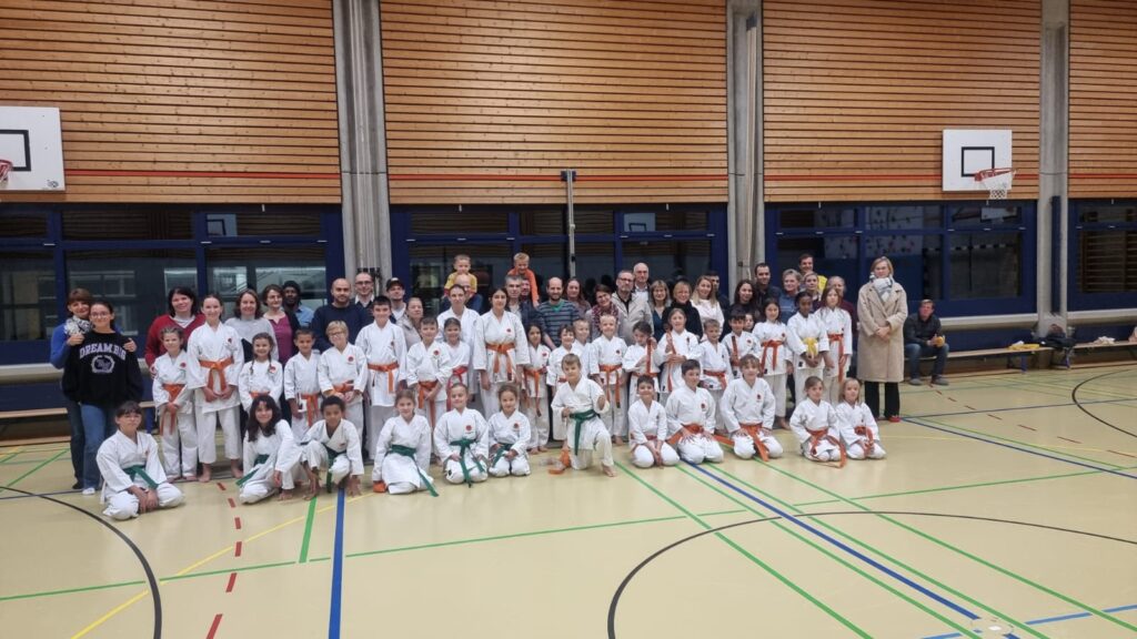 Kinder-Karate Prüfung Kampfsportschule Aarau
