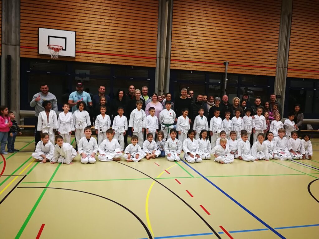 Kinder-Karate Prüfung Kampfsportschule Aarau