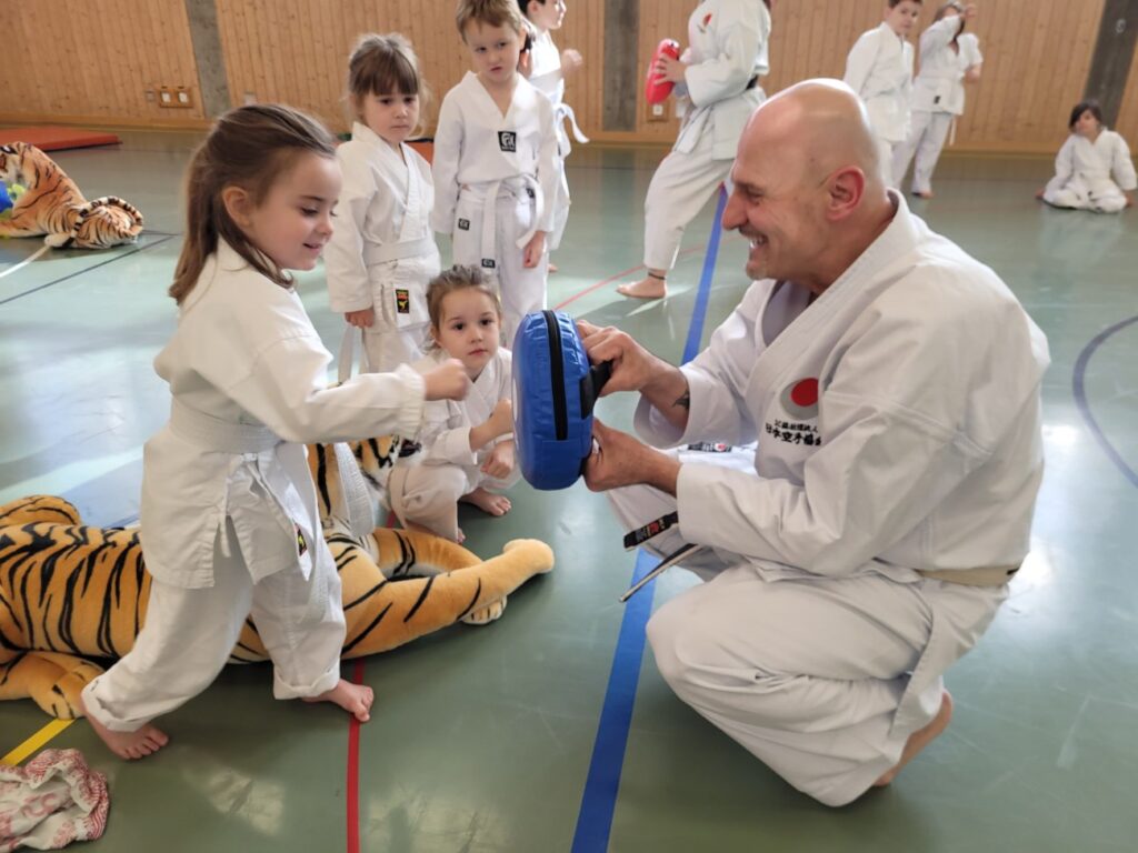 Training am Schlagpolster. 