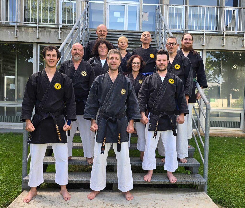 Kobudo Mitglieder der Kampfsportschule Aarau im Seminar in Thonon les Bains